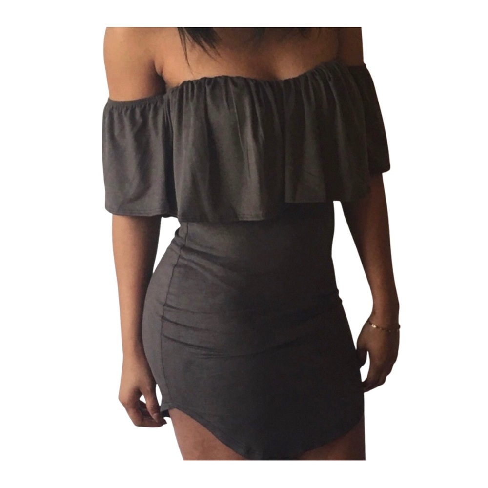 🆕 Boho Over the Shoulder Ruffle Top Mini Dress